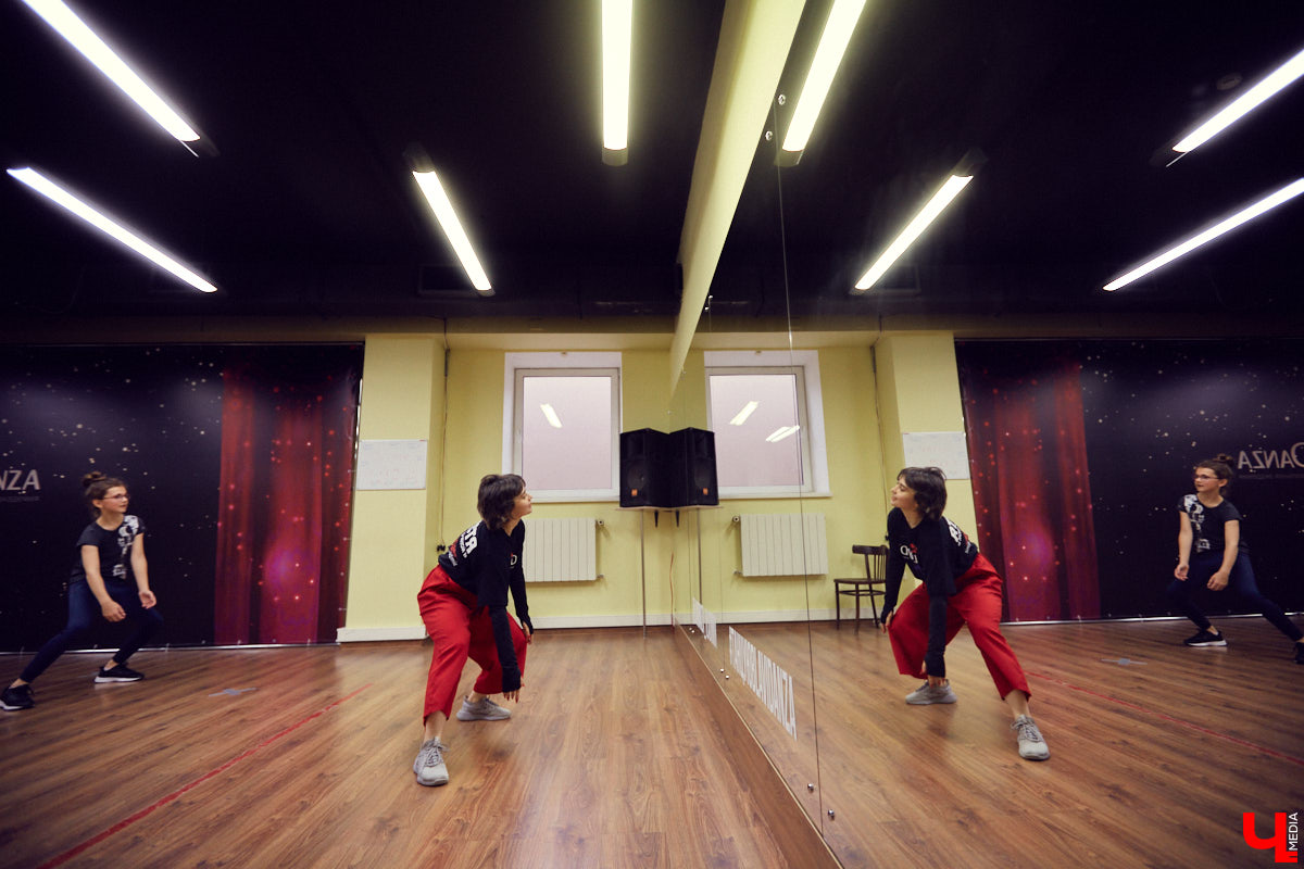 Танцы на высоких каблуках и для похудения, растяжка и выступления для k-pop фестивалей. Владимирцы осваивают новые направления и становятся в них профессионалами