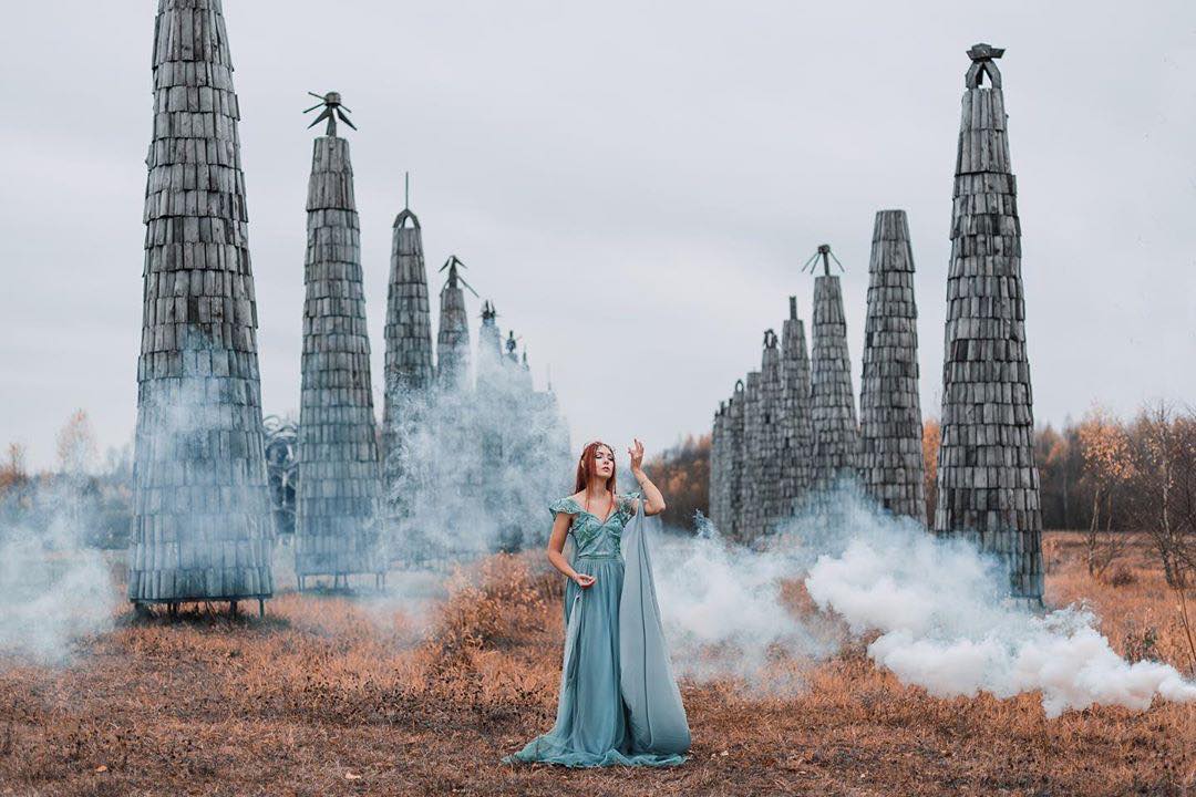 Спросили у арт-фотографа Алисы Руновой, каково это - создавать сказку во Владимире