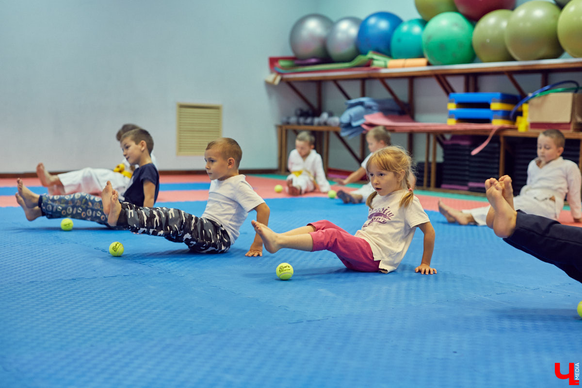 Где искать традиционное японское каратэ? Чем оно отличается от обычного? Объясняет тренер с двадцатилетним стажем и черным поясом Александр Кузьмин