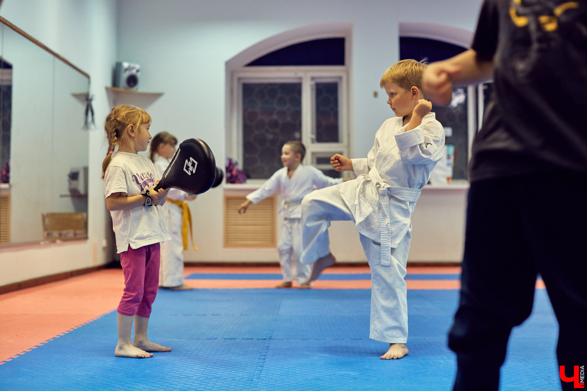 Где искать традиционное японское каратэ? Чем оно отличается от обычного? Объясняет тренер с двадцатилетним стажем и черным поясом Александр Кузьмин