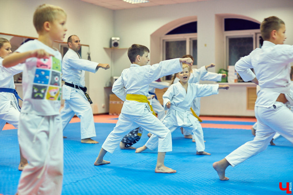 Где искать традиционное японское каратэ? Чем оно отличается от обычного? Объясняет тренер с двадцатилетним стажем и черным поясом Александр Кузьмин