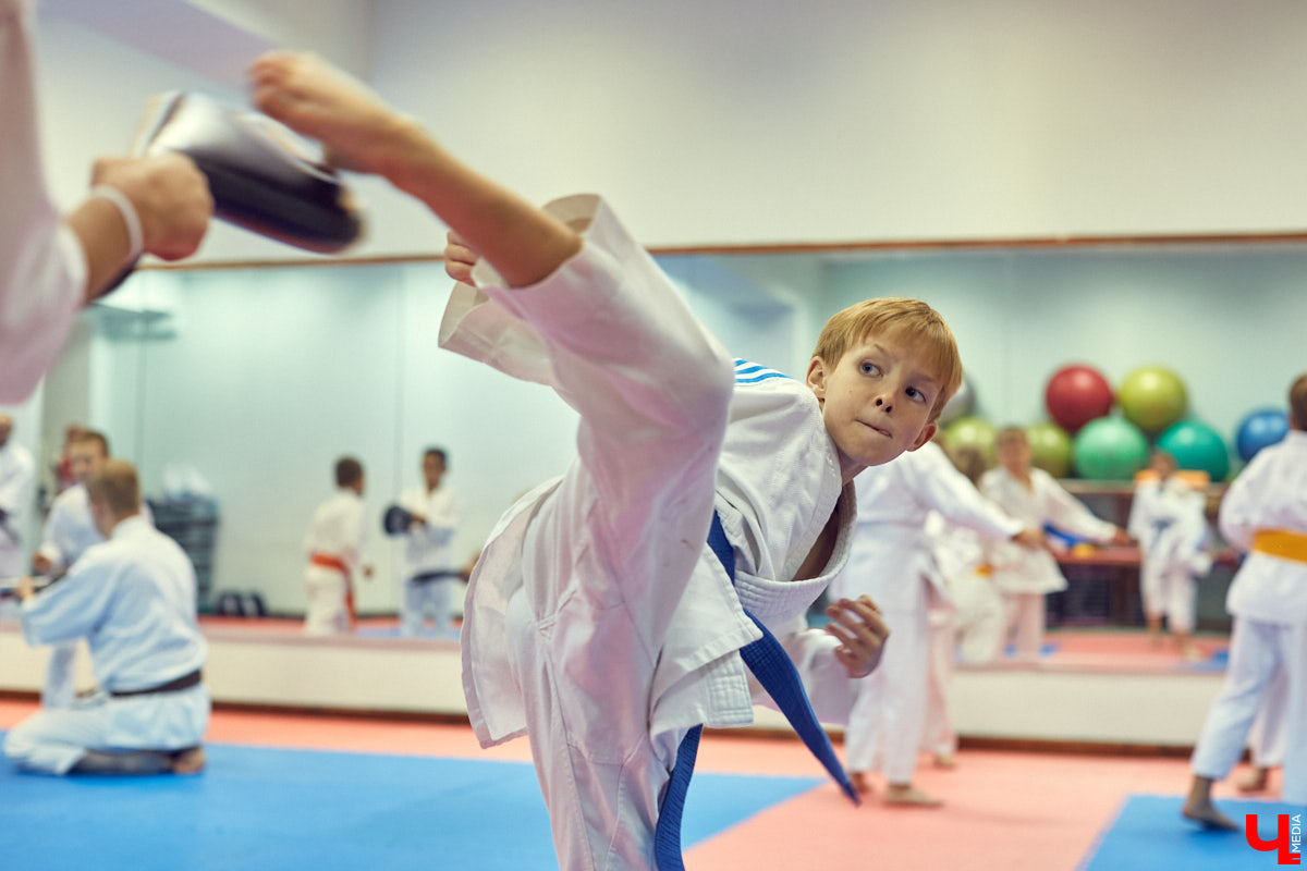 Где искать традиционное японское каратэ? Чем оно отличается от обычного? Объясняет тренер с двадцатилетним стажем и черным поясом Александр Кузьмин