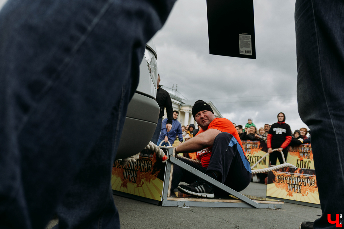 Владимир славится своими богатырями. Рассказываем про самые интересные забавы спортсменов, за которыми наблюдал весь город