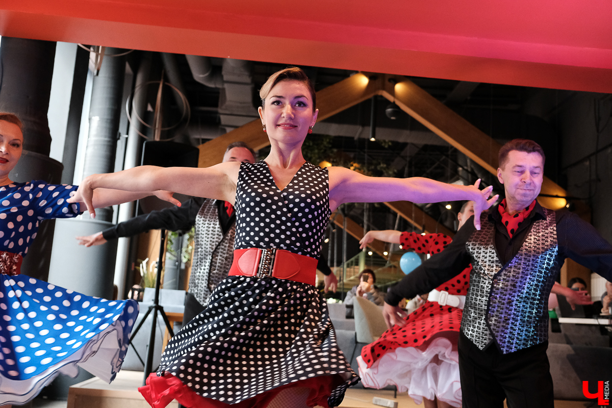 19-го сентября поддержать благотворительный фестиваль «Добрый Владимир» собрались и местные артисты, и гости из других городов и стран