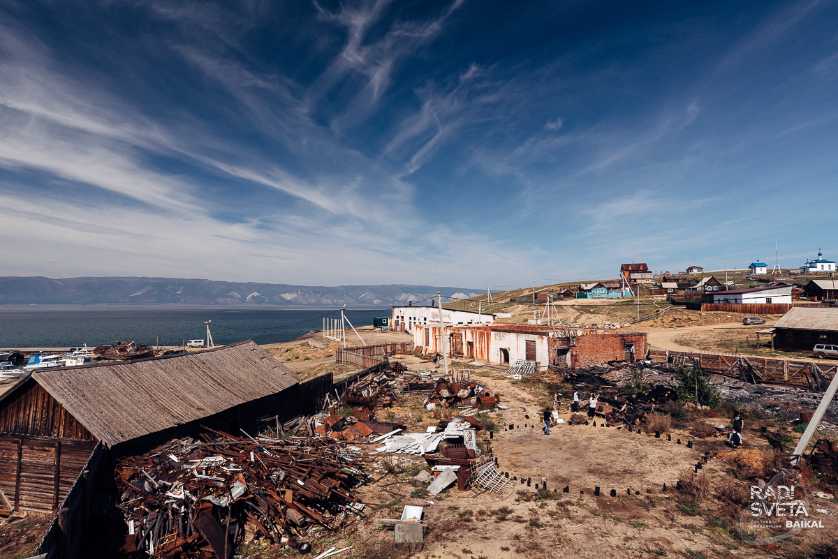 Актер Александр Аладышев вернулся с острова Ольхон с новыми театральными идеями для города. Рассказываем о вдохновивших владимирца практиках и рассуждаем о новаторстве местного драмтеатра