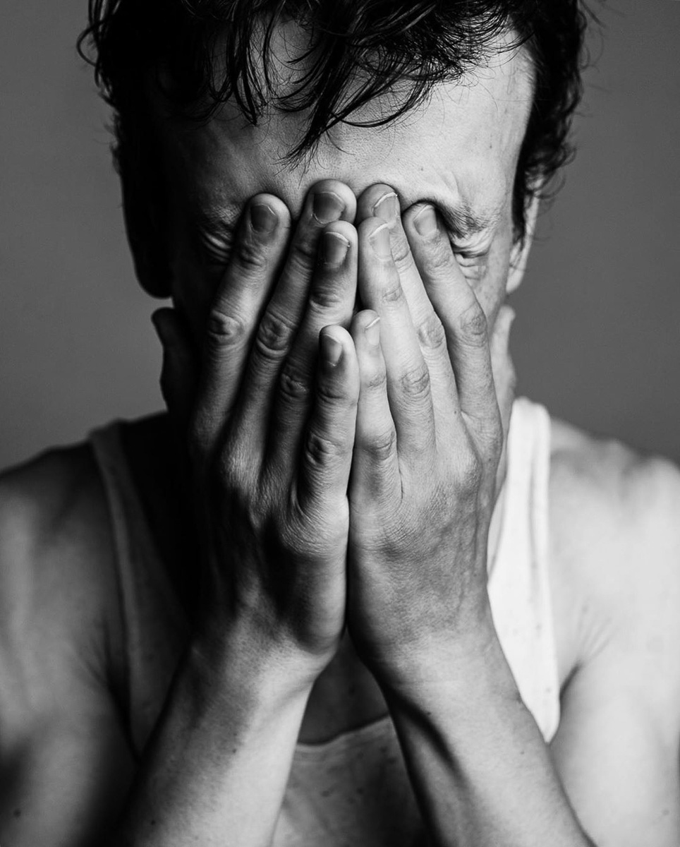 5 октября на ТНТ состоится премьера нового комедийного сериала с Гариком Харламовым в главной роли. Снялся в картине и актер из Александрова — Сергей Белов. Нашему изданию он рассказал о том, как проходила работа над проектом