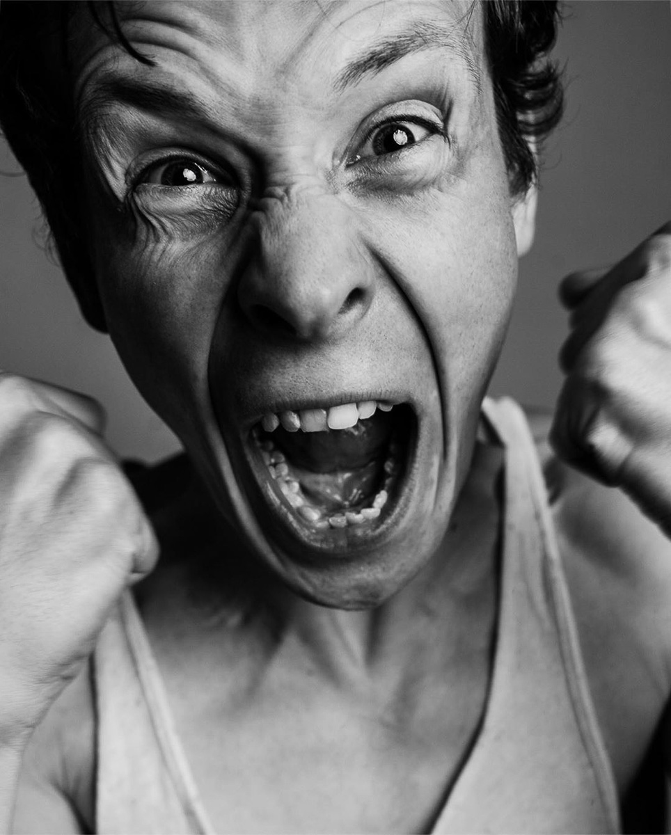 5 октября на ТНТ состоится премьера нового комедийного сериала с Гариком Харламовым в главной роли. Снялся в картине и актер из Александрова — Сергей Белов. Нашему изданию он рассказал о том, как проходила работа над проектом