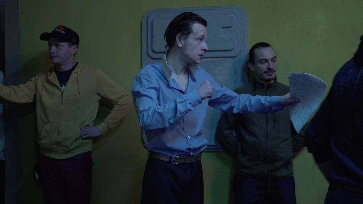 5 октября на ТНТ состоится премьера нового комедийного сериала с Гариком Харламовым в главной роли. Снялся в картине и актер из Александрова — Сергей Белов. Нашему изданию он рассказал о том, как проходила работа над проектом