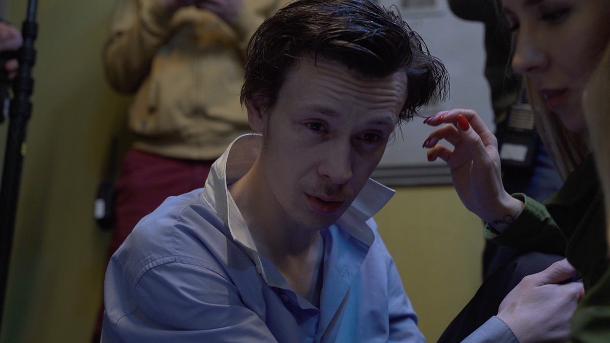 5 октября на ТНТ состоится премьера нового комедийного сериала с Гариком Харламовым в главной роли. Снялся в картине и актер из Александрова — Сергей Белов. Нашему изданию он рассказал о том, как проходила работа над проектом