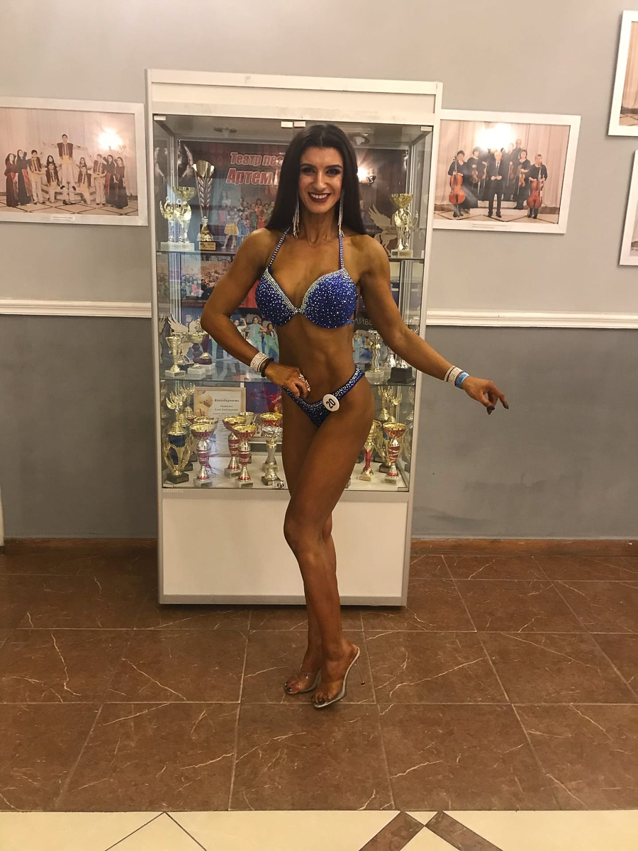 Хотите эффективно похудеть? Идите в бодибилдинг. Владимирские мамочки и их тренер делятся опытом