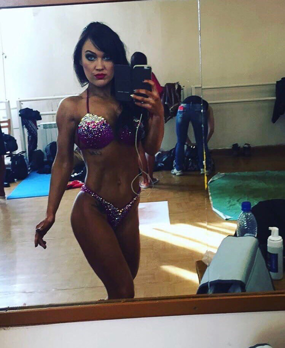 Хотите эффективно похудеть? Идите в бодибилдинг. Владимирские мамочки и их тренер делятся опытом