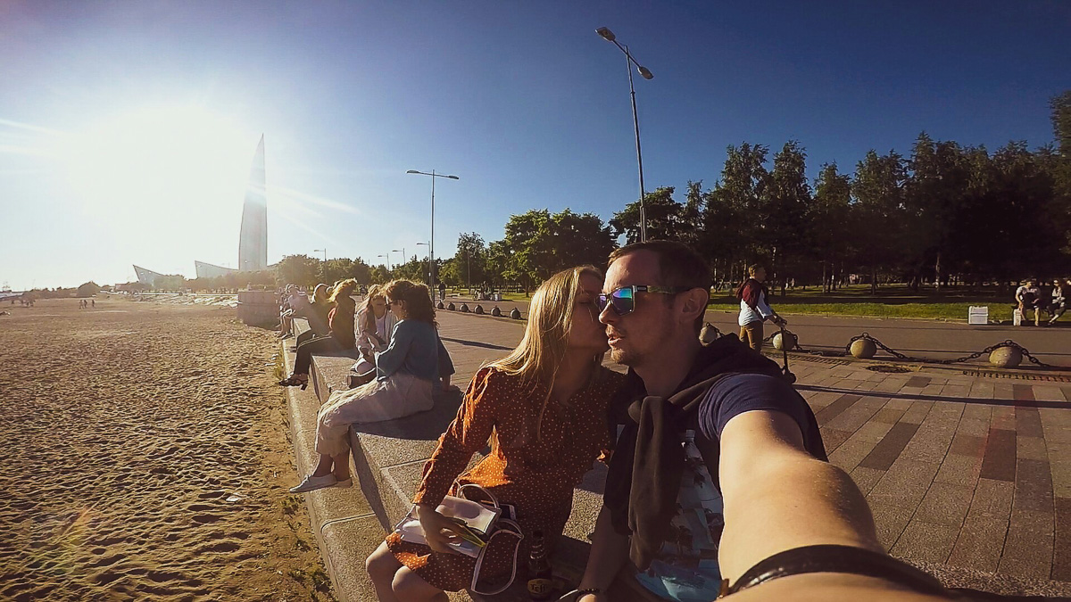 Алексей Морозов в своих суждениях опирается только на личный опыт. Смотрим на отношения глазами мужчины и делаем выводы