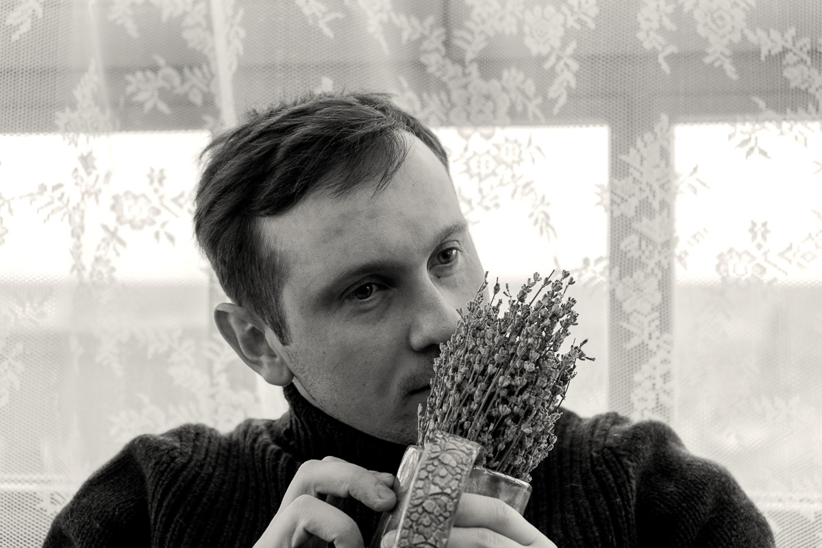 Алексей Морозов в своих суждениях опирается только на личный опыт. Смотрим на отношения глазами мужчины и делаем выводы