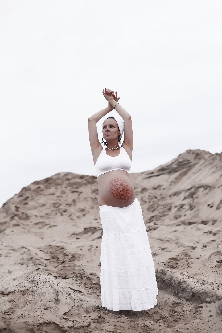 Собрали самые разные идеи для фотосессий в период беременности