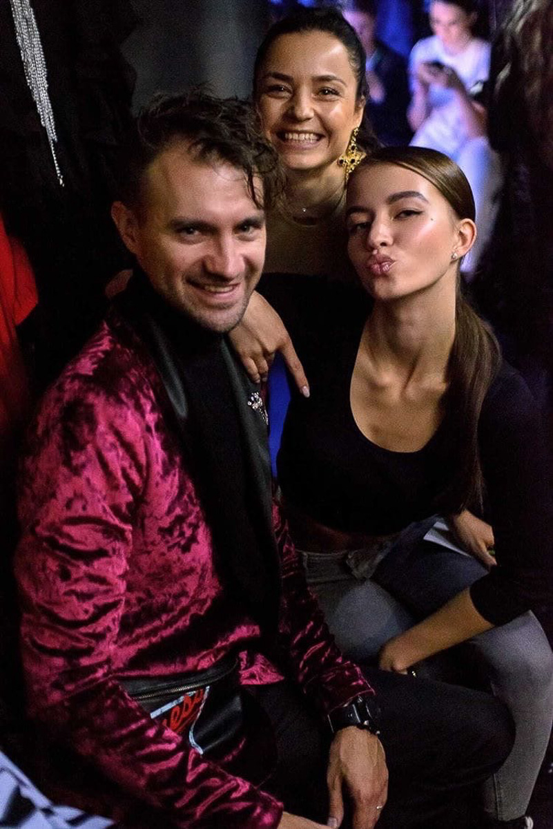 Антон Лавренков не ограничивает свою жизнь только танцами и хореографией. Его новая творческая профессия — модельер