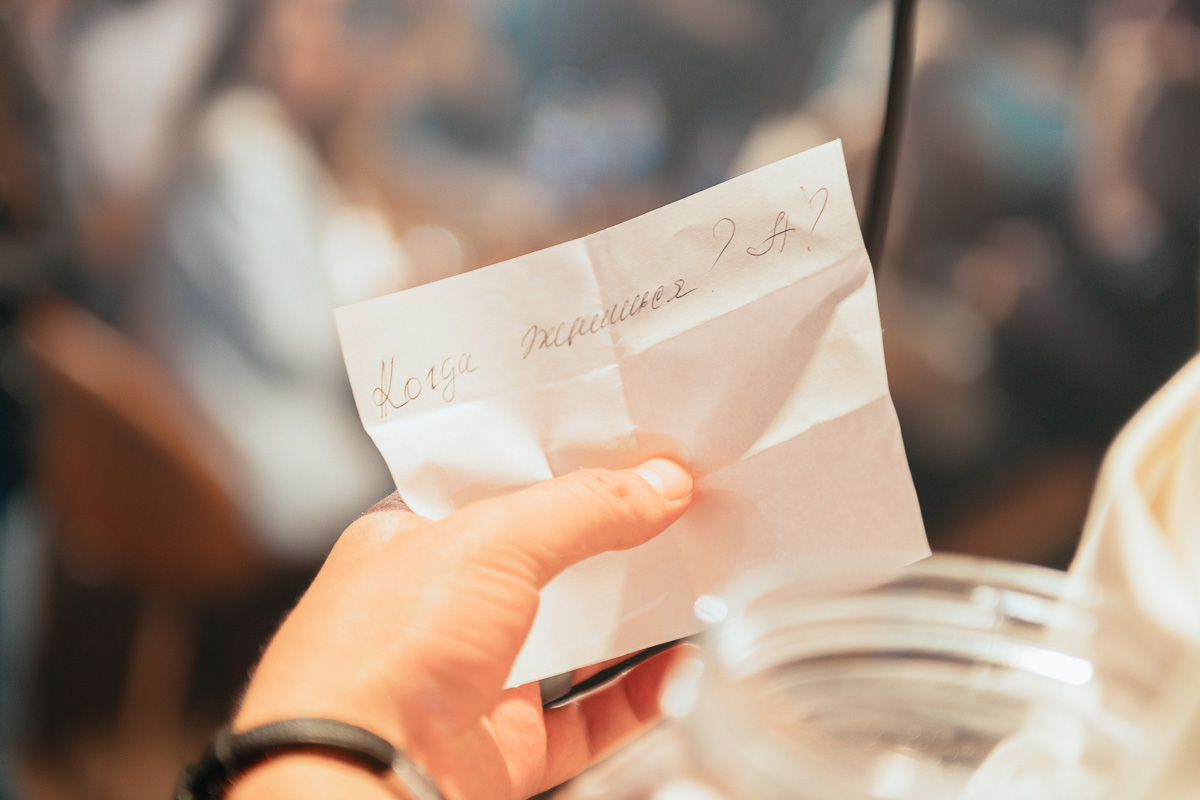 День рождения, который превратился в настоящий концерт. Расспрашиваем Дмитрия Захарию о праздновании нелюбимого события