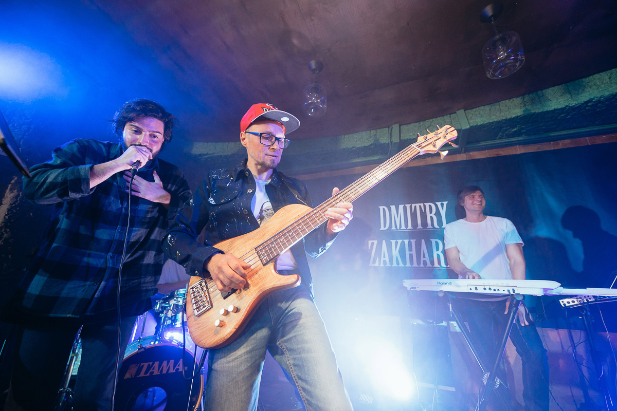 День рождения, который превратился в настоящий концерт. Расспрашиваем Дмитрия Захарию о праздновании нелюбимого события