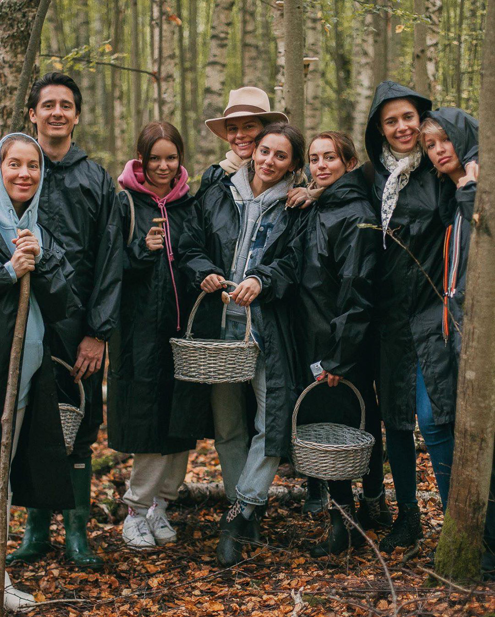 Кого из российских селебрити «Вице-мисс России» 2009-го года собрала в Суздале и как это было