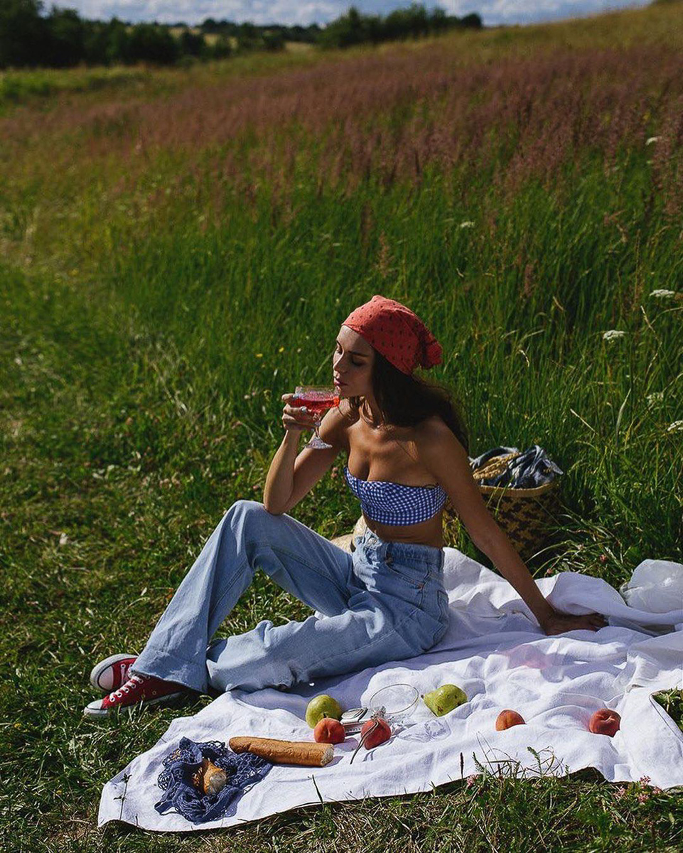 Кого из российских селебрити «Вице-мисс России» 2009-го года собрала в Суздале и как это было