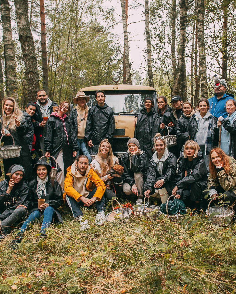 Кого из российских селебрити «Вице-мисс России» 2009-го года собрала в Суздале и как это было