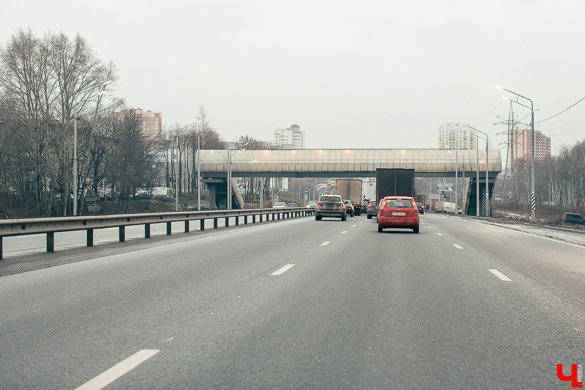 От федеральных трасс до сельских дорог: везде идет или планируется стройка. Посмотрим, как это повлияет на жизнь водителей и пассажиров