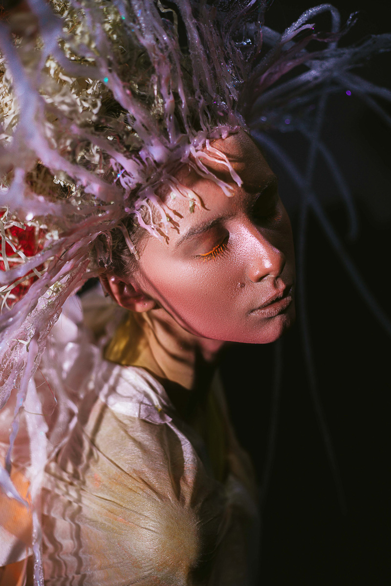 Наш журналист София Лётка поучаствовала в арт-проекте «Ассоциации» и рассказывает, как творческой командой создавался образ Тубулярии индивизы