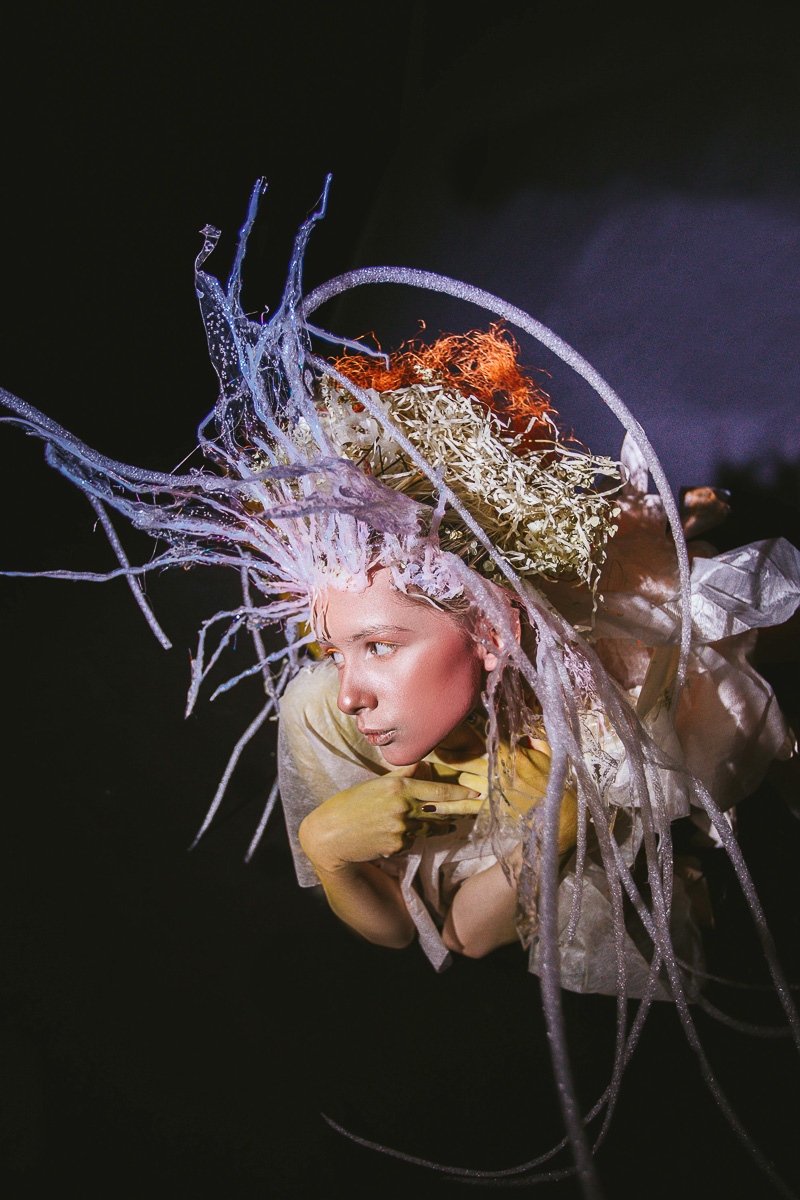 Наш журналист София Лётка поучаствовала в арт-проекте «Ассоциации» и рассказывает, как творческой командой создавался образ Тубулярии индивизы