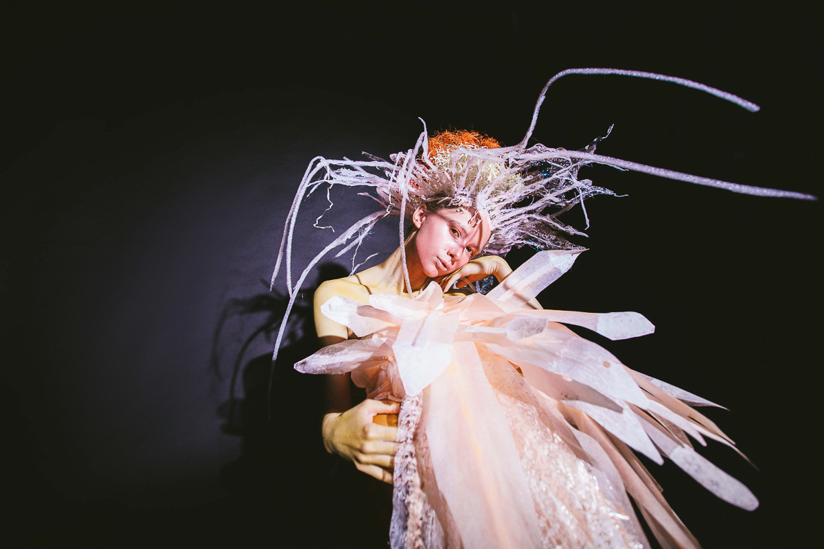 Наш журналист София Лётка поучаствовала в арт-проекте «Ассоциации» и рассказывает, как творческой командой создавался образ Тубулярии индивизы