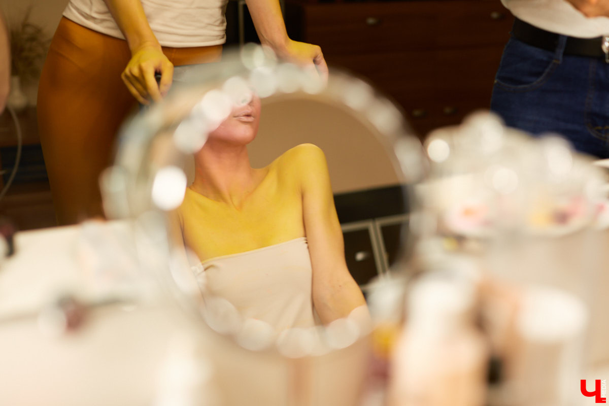 Наш журналист София Лётка поучаствовала в арт-проекте «Ассоциации» и рассказывает, как творческой командой создавался образ Тубулярии индивизы