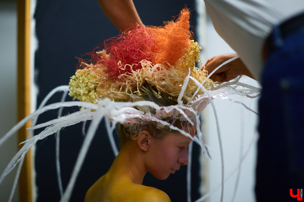 Наш журналист София Лётка поучаствовала в арт-проекте «Ассоциации» и рассказывает, как творческой командой создавался образ Тубулярии индивизы