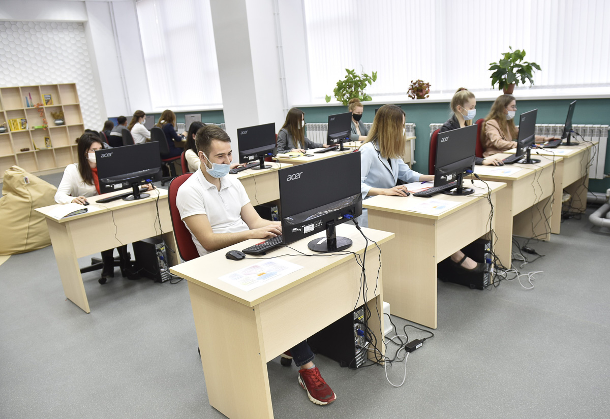 Взял книгу и ушел - устаревший концепт библиотеки. Сейчас создают пространства для долгого общения с литературой