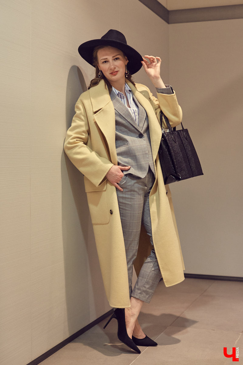 Стилист Ирина Безбородова прошлась по магазинам и нашла 9 трендовых брючных костюмов для сезона осень-зима 2020