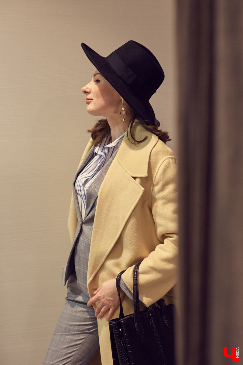 Стилист Ирина Безбородова прошлась по магазинам и нашла 9 трендовых брючных костюмов для сезона осень-зима 2020