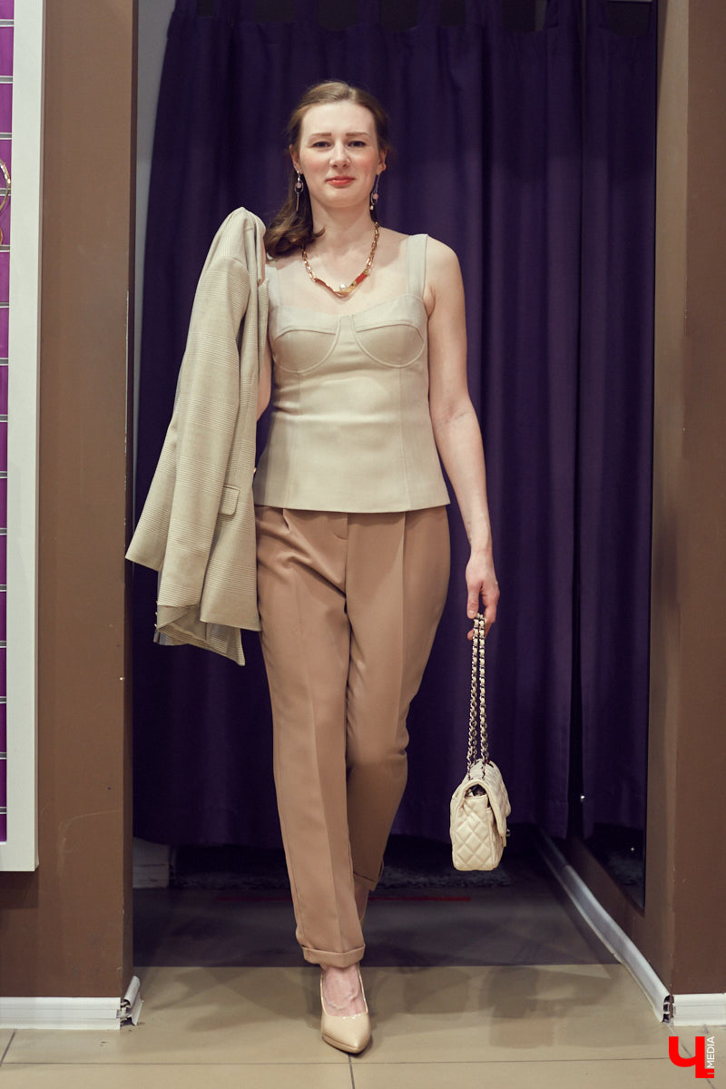 Стилист Ирина Безбородова прошлась по магазинам и нашла 9 трендовых брючных костюмов для сезона осень-зима 2020
