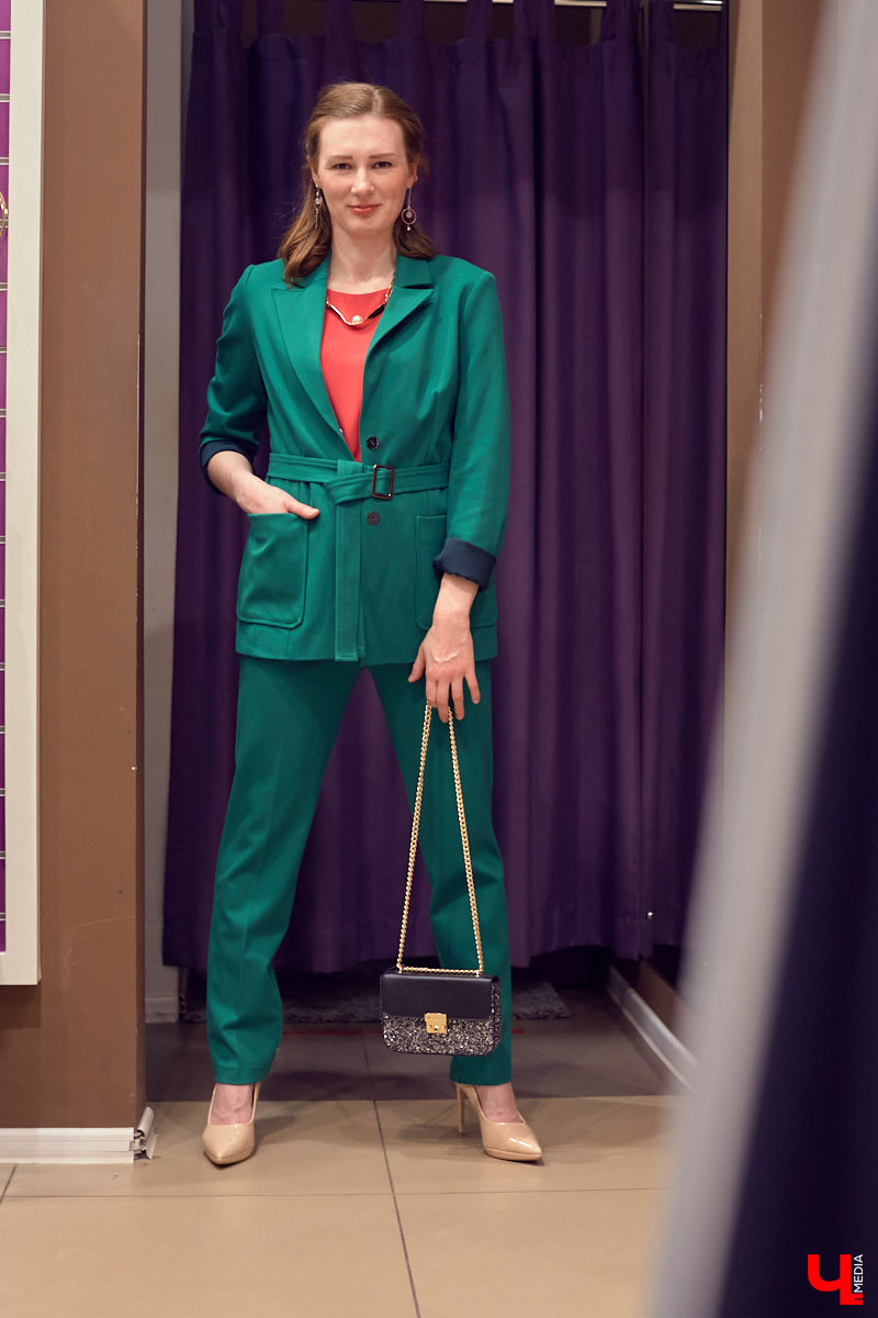 Стилист Ирина Безбородова прошлась по магазинам и нашла 9 трендовых брючных костюмов для сезона осень-зима 2020