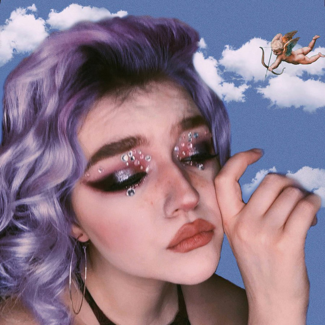 Как школьная любовь к эпатажным стрелкам доросла до Insta-макияжей и почему владимирцы негативно реагируют на мэйкап-тренды