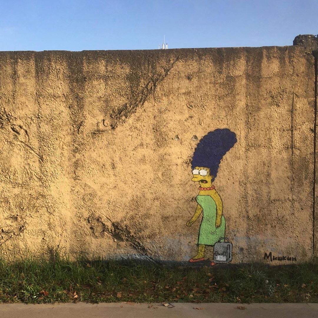 Сделали обзор новых уличных рисунков, которые добавили осеннему Владимиру нотку позитива