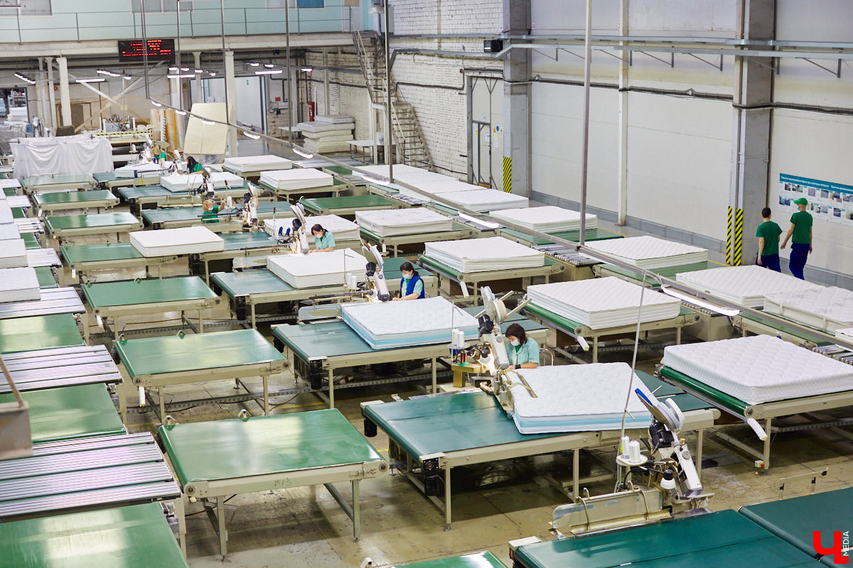 Смотрим, как создаются матрасы на крупнейшей в России фабрике, узнаем все про гаджеты для здорового сна и выясняем, на чем спит Стас Михайлов