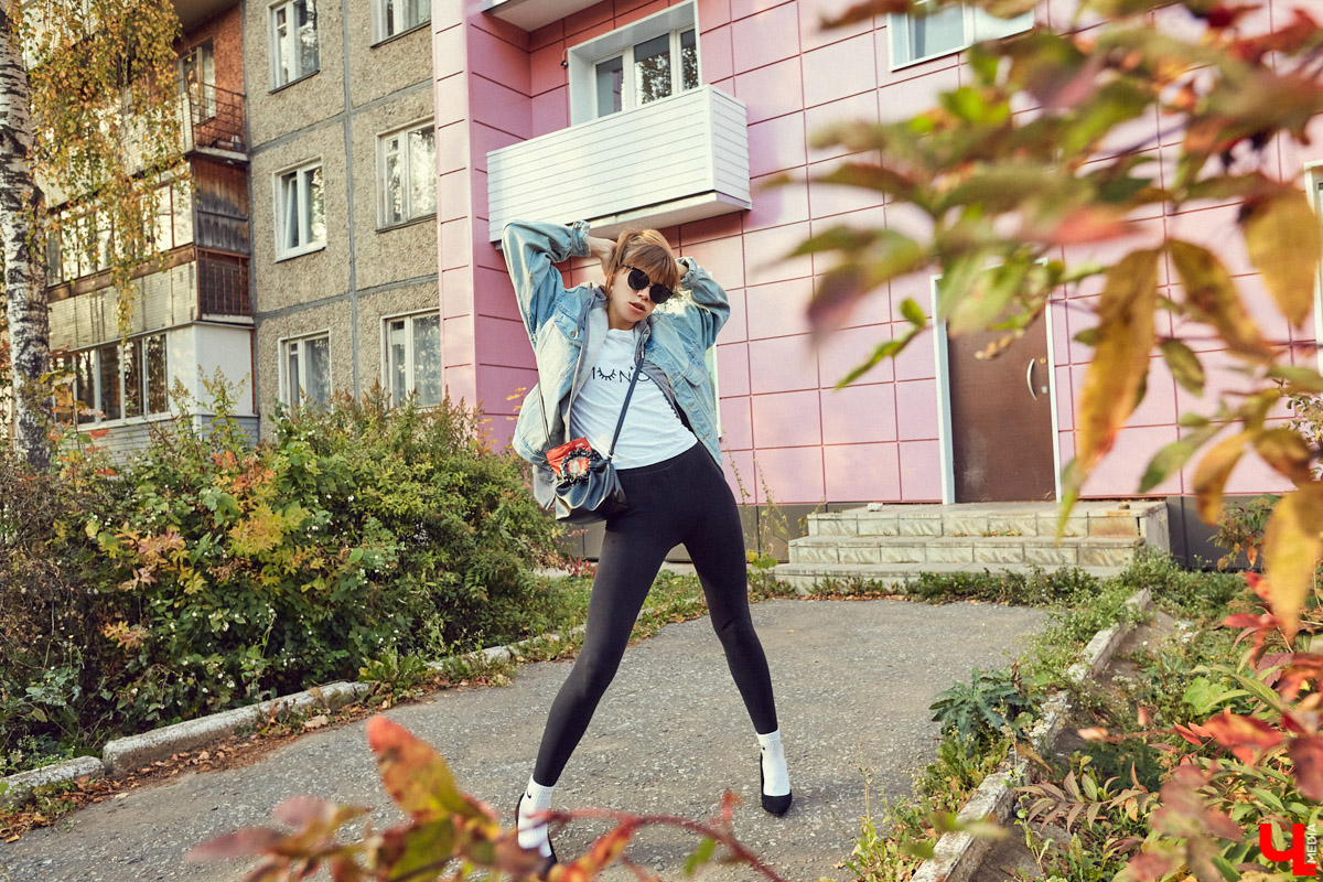 Доброе с каждым днем становится более розовым и утепленным. Какие ассоциации у нас вызывает происходящее с эстетической точки зрения — отразили в арт-провокации, размышляющей на тему урбанистики