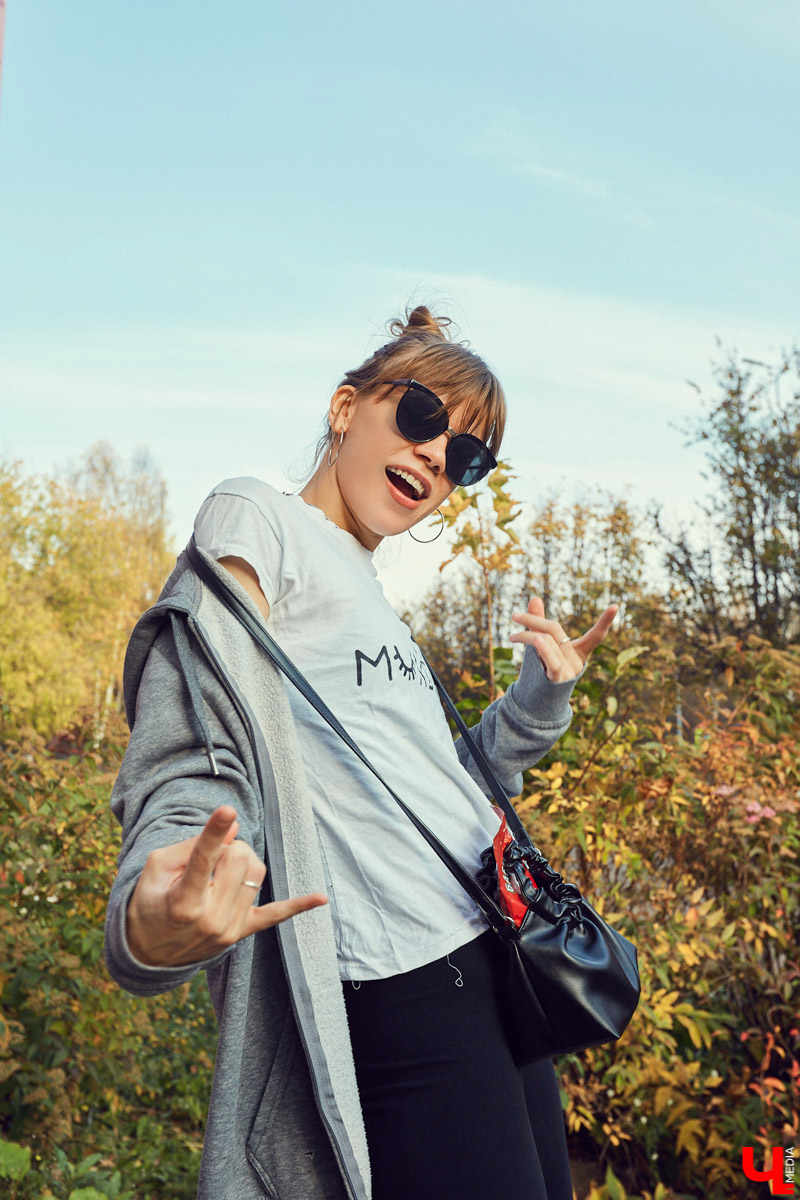 Доброе с каждым днем становится более розовым и утепленным. Какие ассоциации у нас вызывает происходящее с эстетической точки зрения — отразили в арт-провокации, размышляющей на тему урбанистики