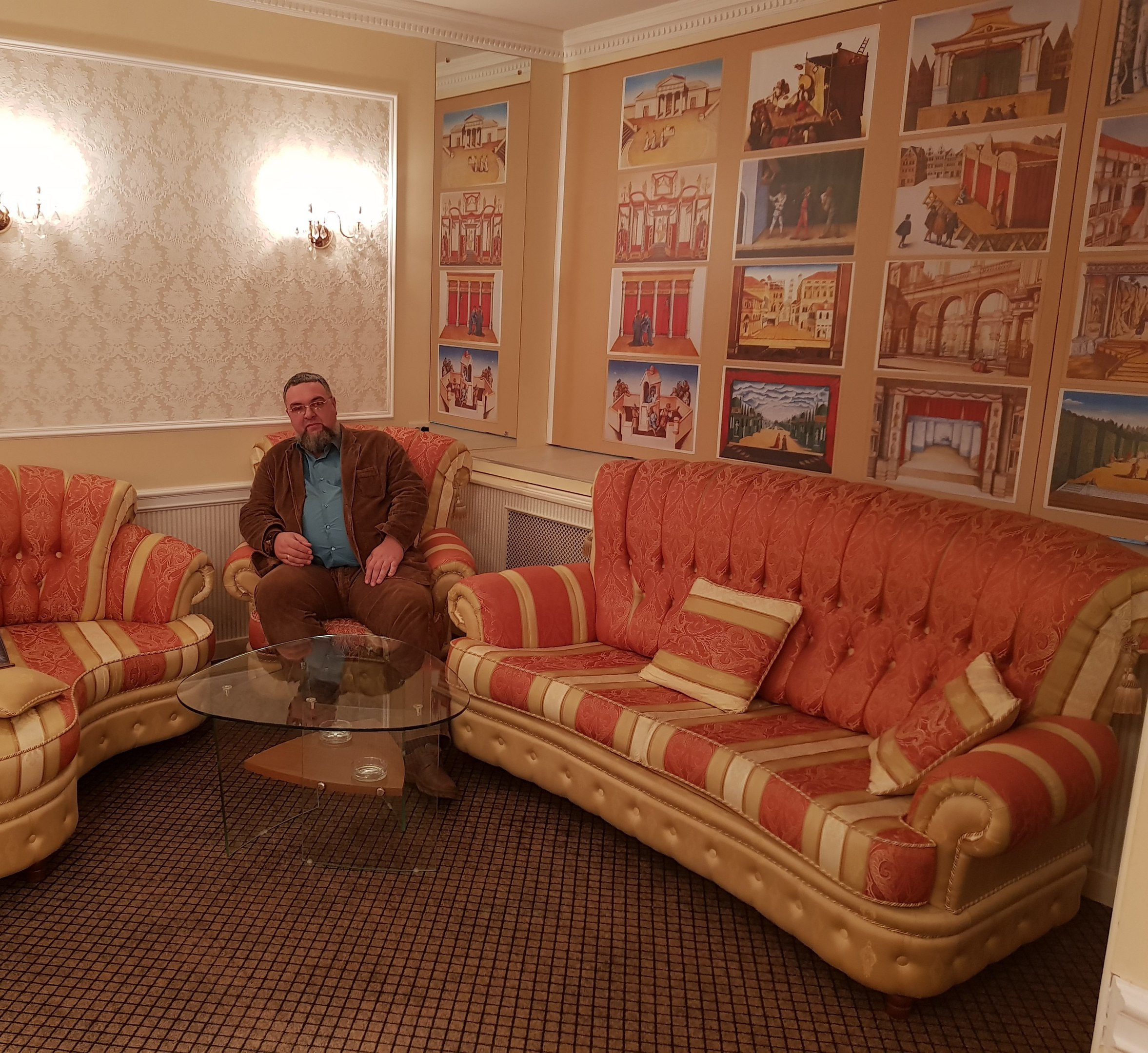 Алексей Сорокин - отец пятерых детей, который вызвался откровенно высказаться о современном образовании