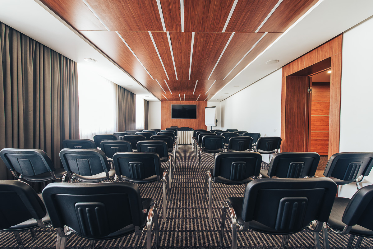 Как изменился туристический комплекс, построенный в стиле советского конструктивизма, после реновации, и почему его выделяет архитектурное сообщество — в нашем материале