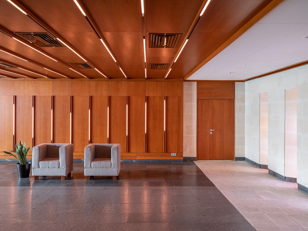 Как изменился туристический комплекс, построенный в стиле советского конструктивизма, после реновации, и почему его выделяет архитектурное сообщество — в нашем материале