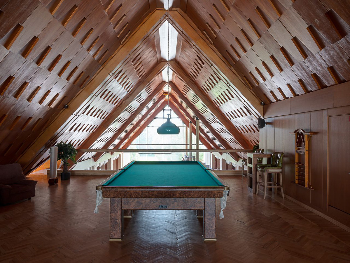 Как изменился туристический комплекс, построенный в стиле советского конструктивизма, после реновации, и почему его выделяет архитектурное сообщество — в нашем материале