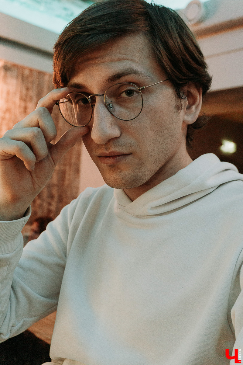 Местные музыканты-блогеры продолжают работу над конкурсом для неизвестных музыкантов, потихоньку кристаллизуя ноунейм-сообщество с общими целями