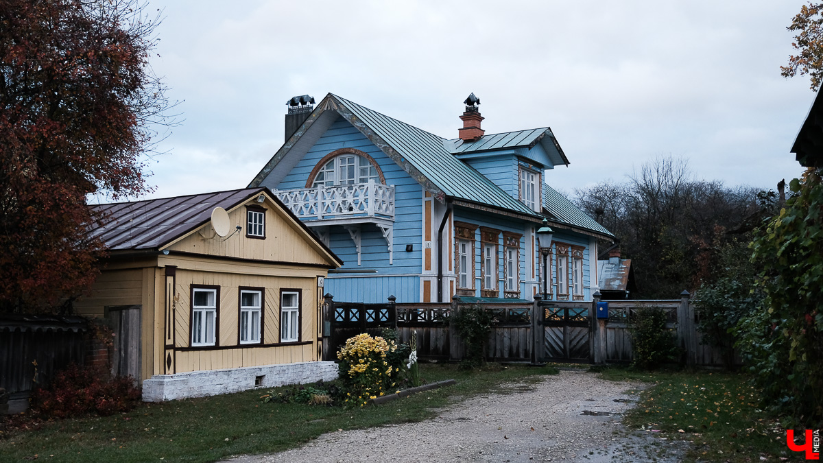 Съездили в город-сказку и сделали фотоподборку самых красивых и необычных домов