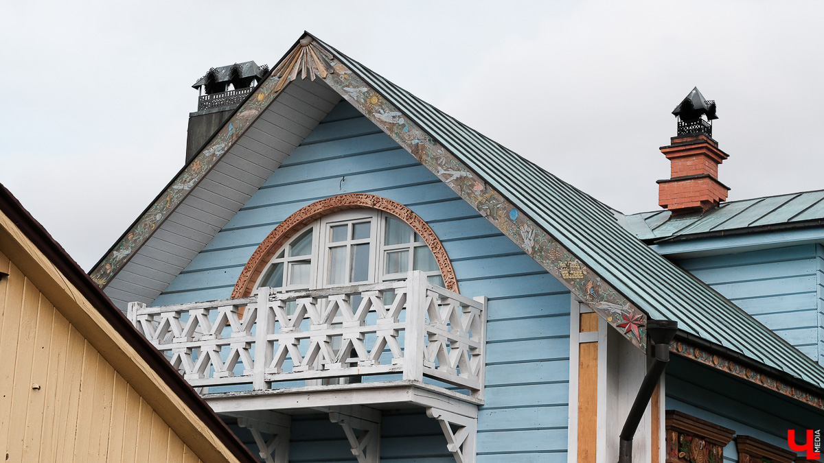 Съездили в город-сказку и сделали фотоподборку самых красивых и необычных домов