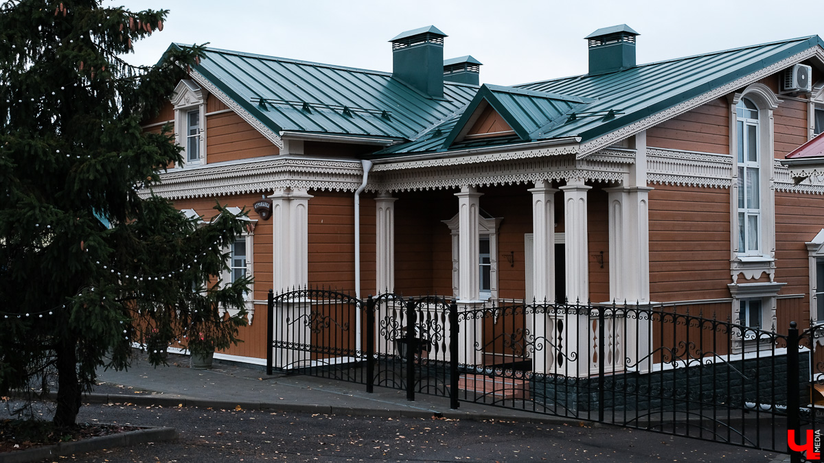 Съездили в город-сказку и сделали фотоподборку самых красивых и необычных домов