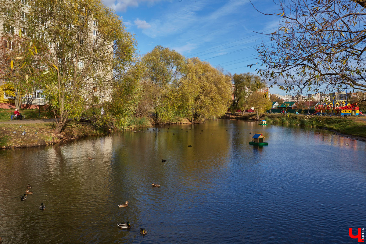 Красное село стало частью Владимира в 50-х годах XX века. Сегодня на память о былом осталась лишь одна улица. Но история места удивительная