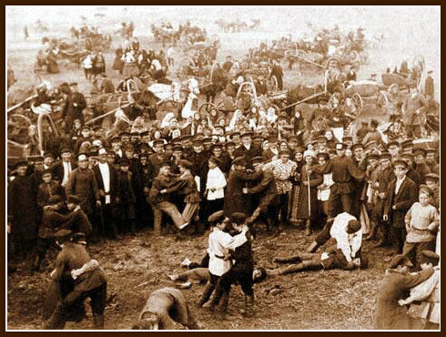 Красное село стало частью Владимира в 50-х годах XX века. Сегодня на память о былом осталась лишь одна улица. Но история места удивительная